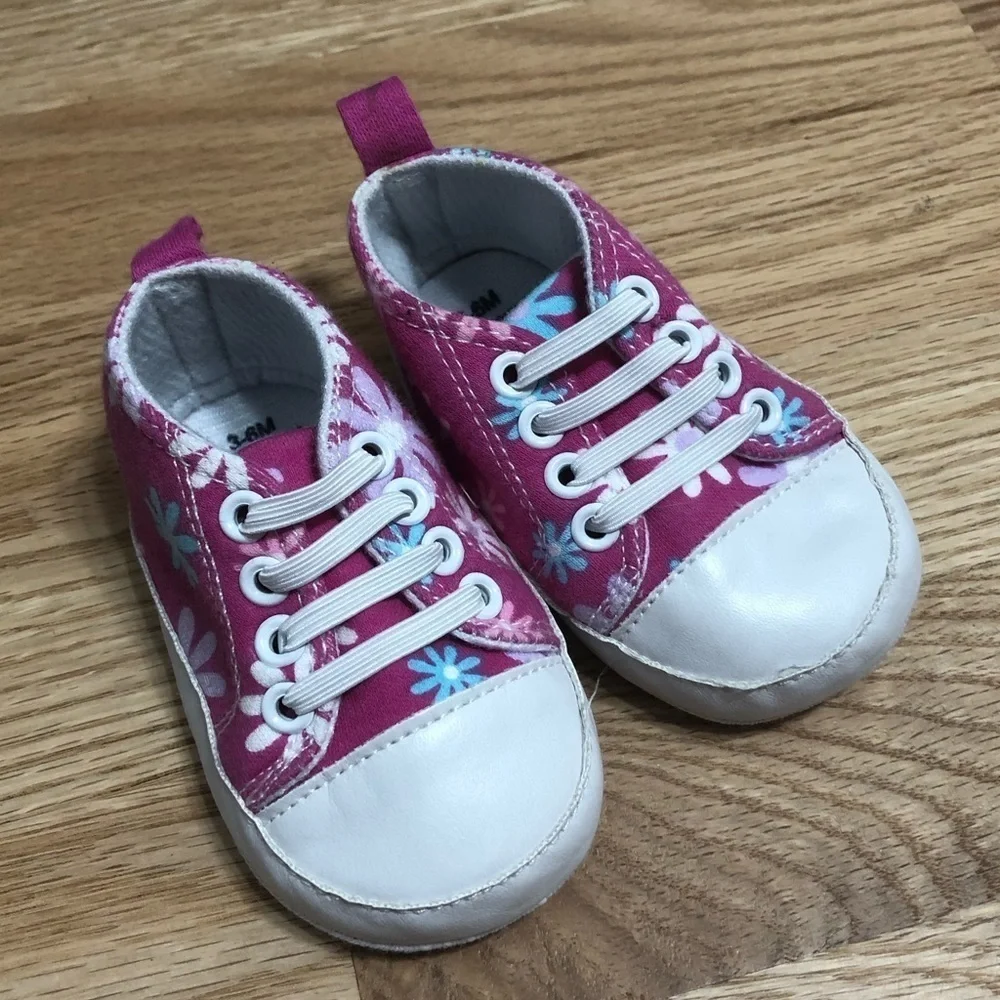 Pink Floral Sneaker Shoes Sz 3-6 Months Girl